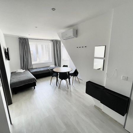 Mg Apartments Sturovo Luaran gambar