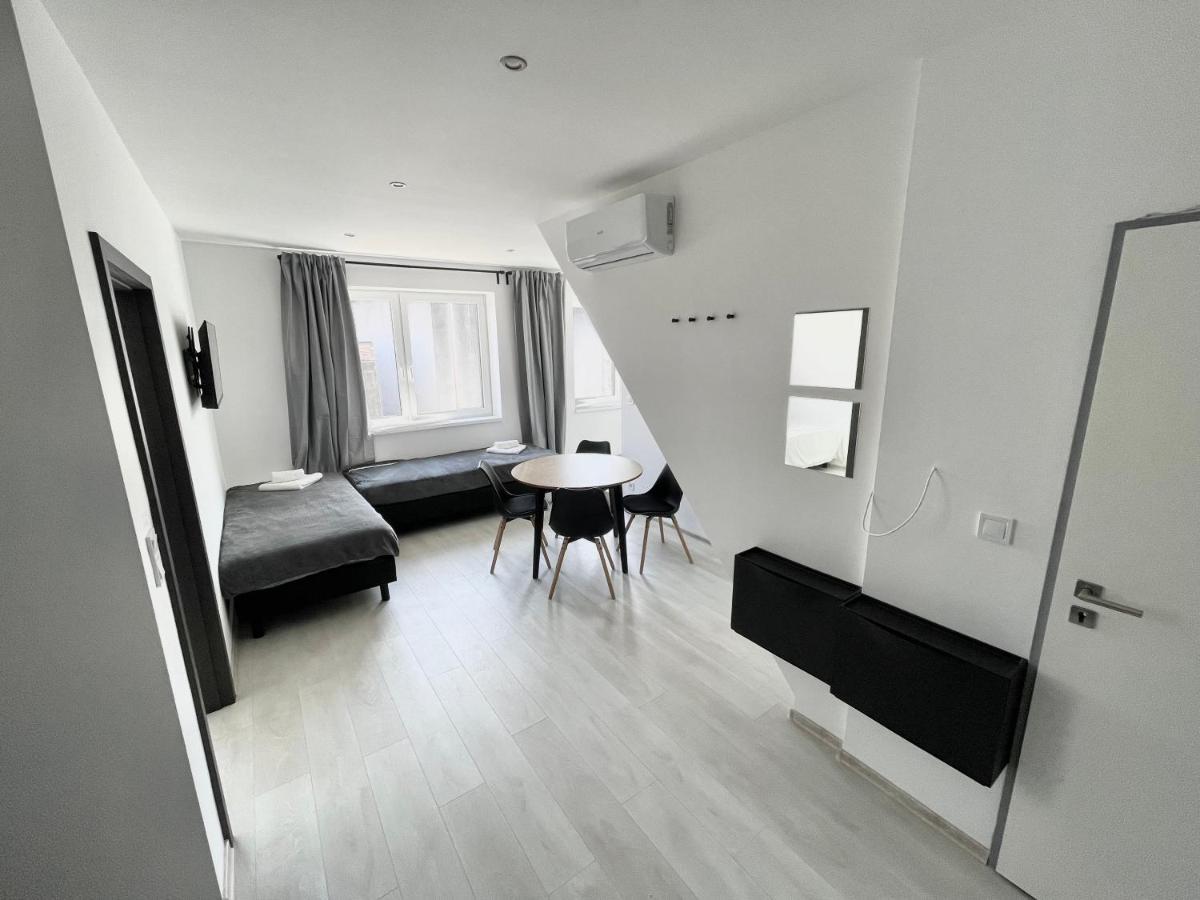Mg Apartments Sturovo Luaran gambar